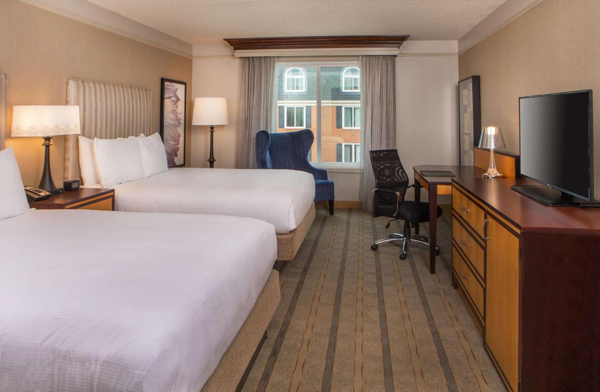 Отель Hilton Wilmington/Christiana Ньюарк Экстерьер фото