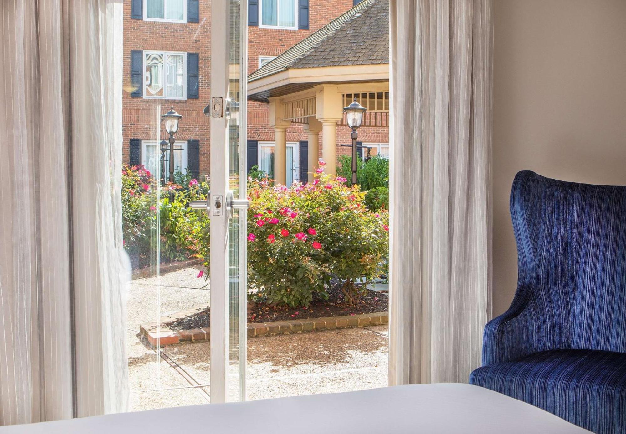Отель Hilton Wilmington/Christiana Ньюарк Экстерьер фото
