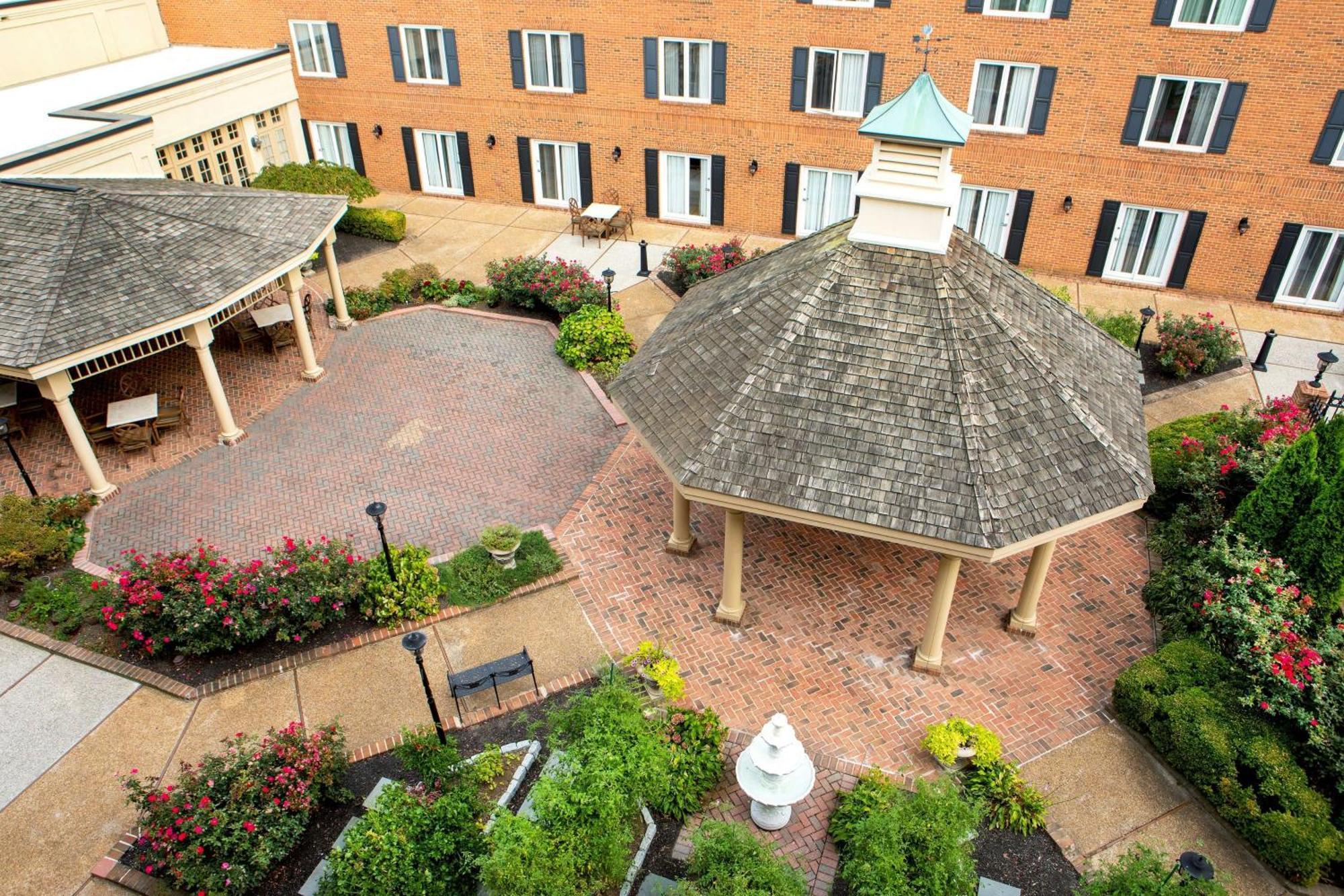Отель Hilton Wilmington/Christiana Ньюарк Экстерьер фото