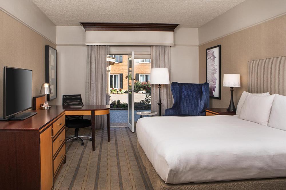 Отель Hilton Wilmington/Christiana Ньюарк Экстерьер фото