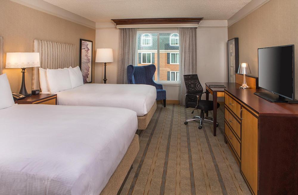Отель Hilton Wilmington/Christiana Ньюарк Экстерьер фото