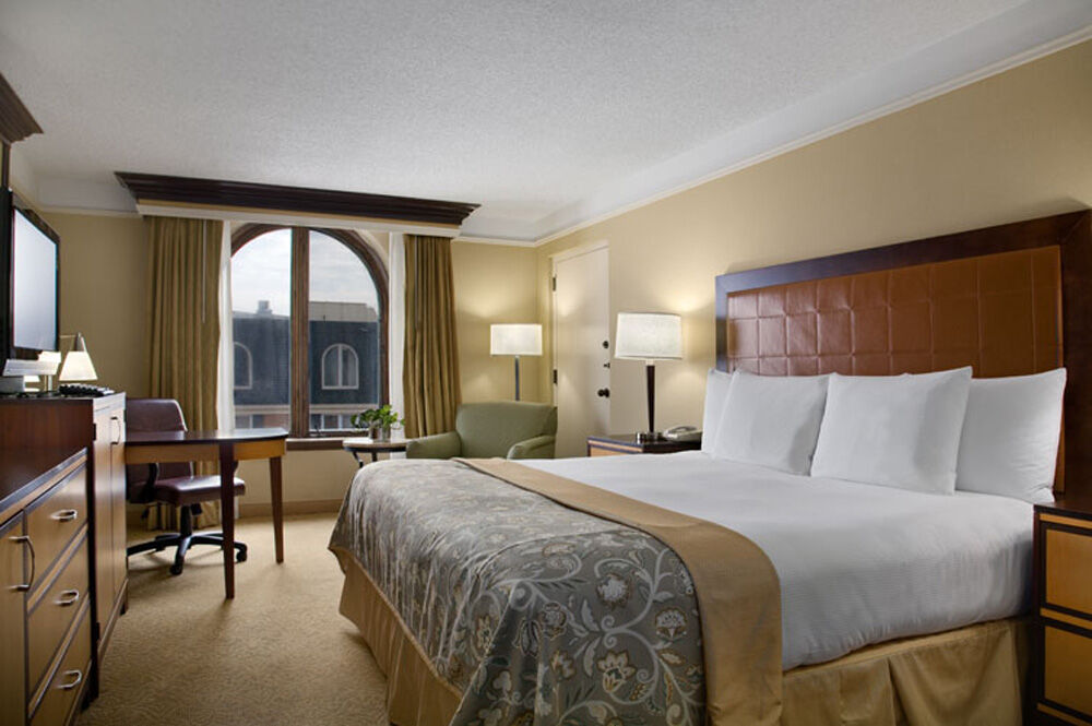 Отель Hilton Wilmington/Christiana Ньюарк Экстерьер фото